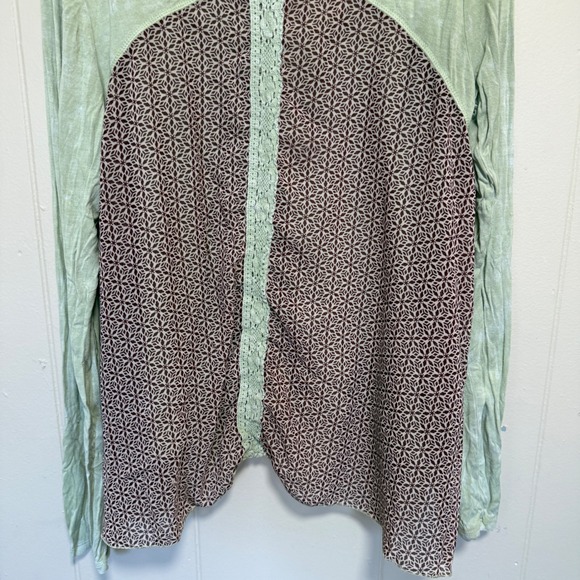 Gimmicks by BKE Womens Oversized Lagenlook Top Large Crochet Mixed Media Boho - Picture 8 of 15